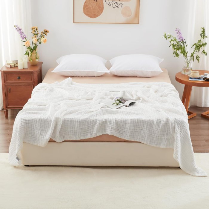 Love's Cabin 6 Layer Cotton Muslin King Blanket (image 2)