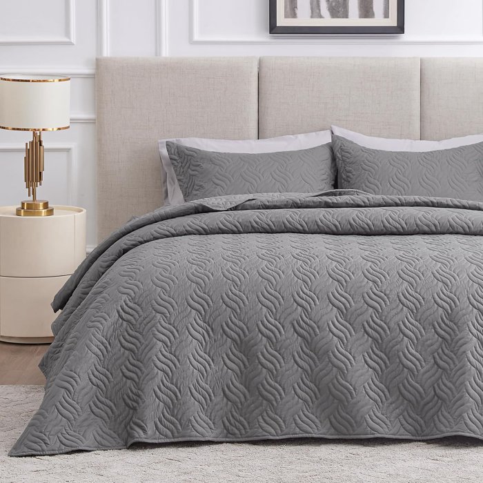 Love's cabin Grey Wave Quilt Set - 3 Piece