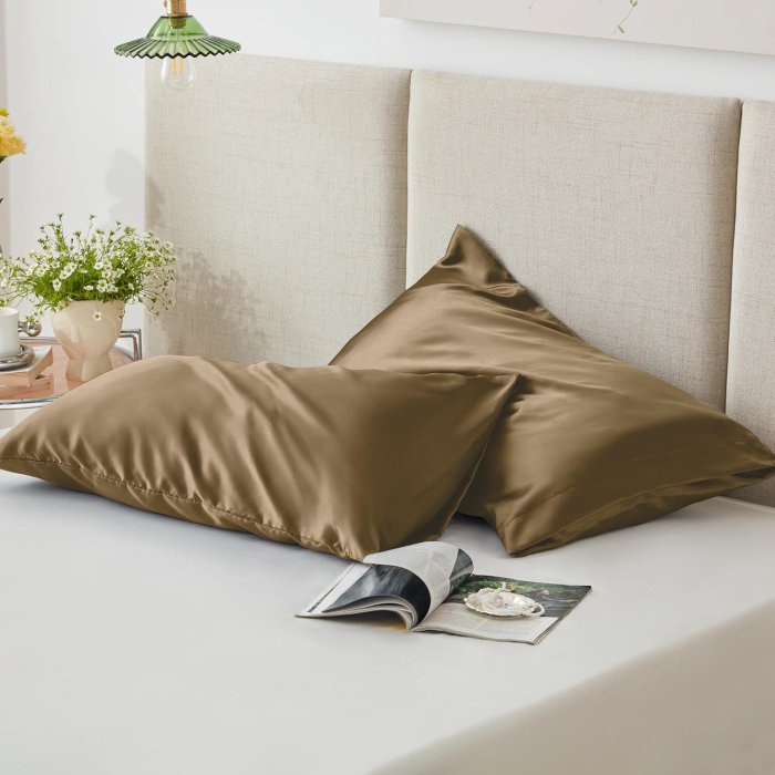 Love's cabin Satin Pillowcase Set (Brown, 20x30 inches) (image 5)
