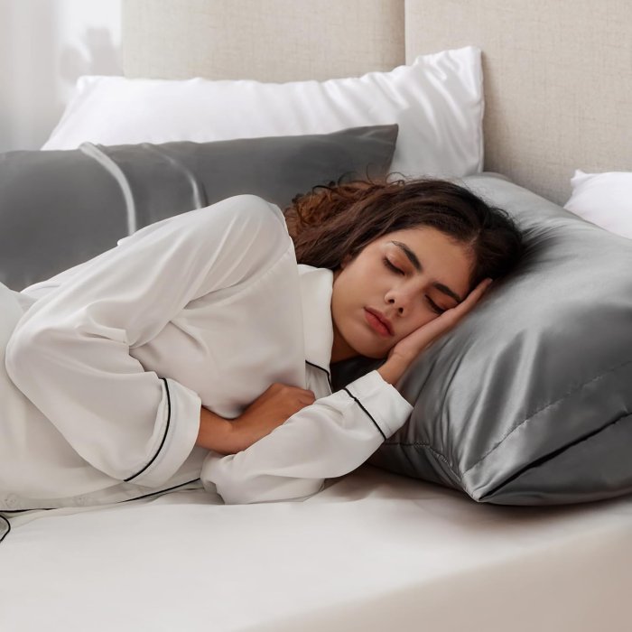 Love's Cabin Satin Pillowcase Set (Dark Gray, 20x36 inches) (image 2)