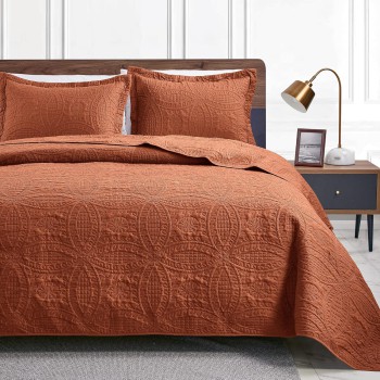 Love's Cabin Umber Bedspread Set